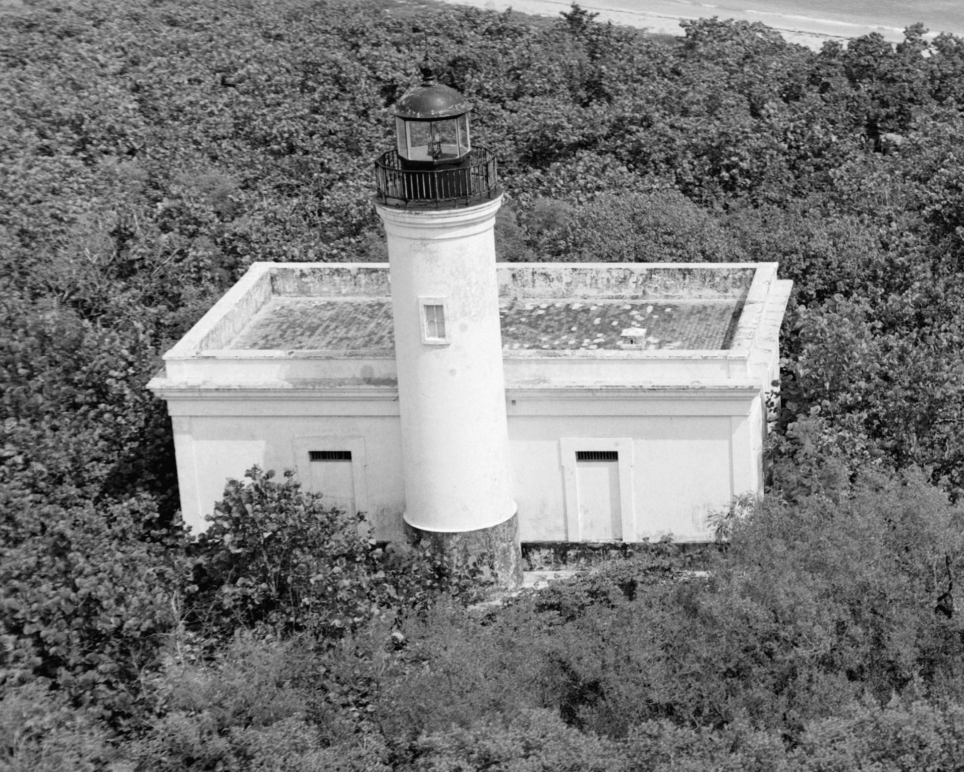 Faro Cayo Cardona - Ponce - Foto Histórica 00001